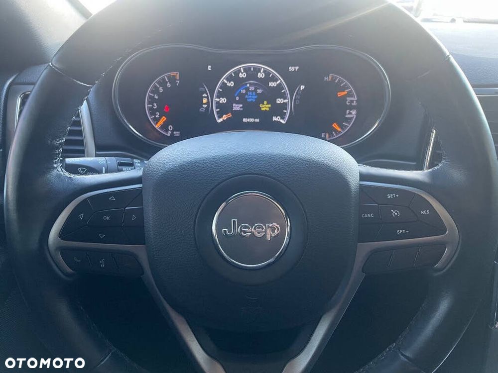Jeep Grand Cherokee - 12