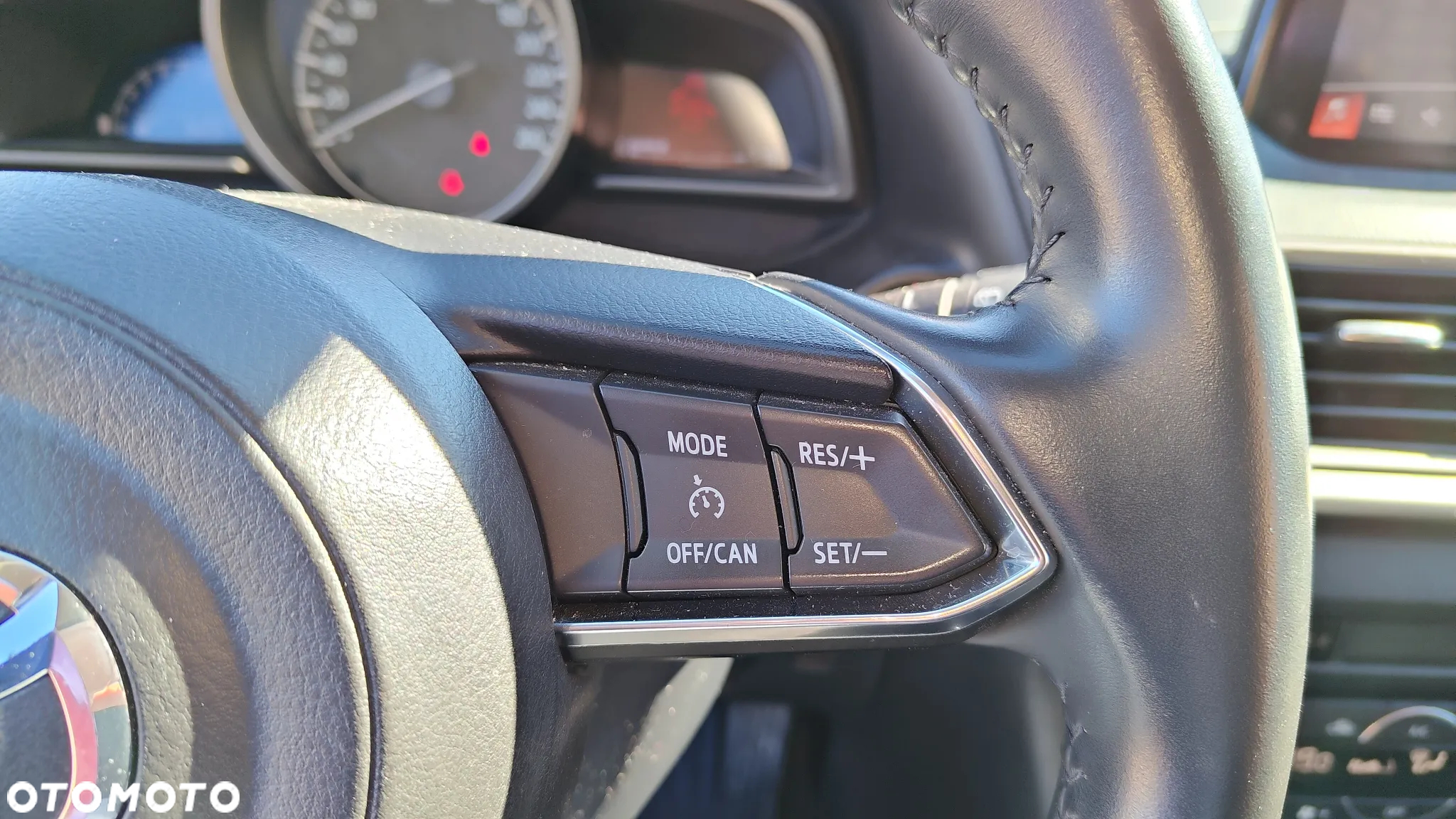 Mazda 3 SKYACTIV-G 120 Center-Line - 10