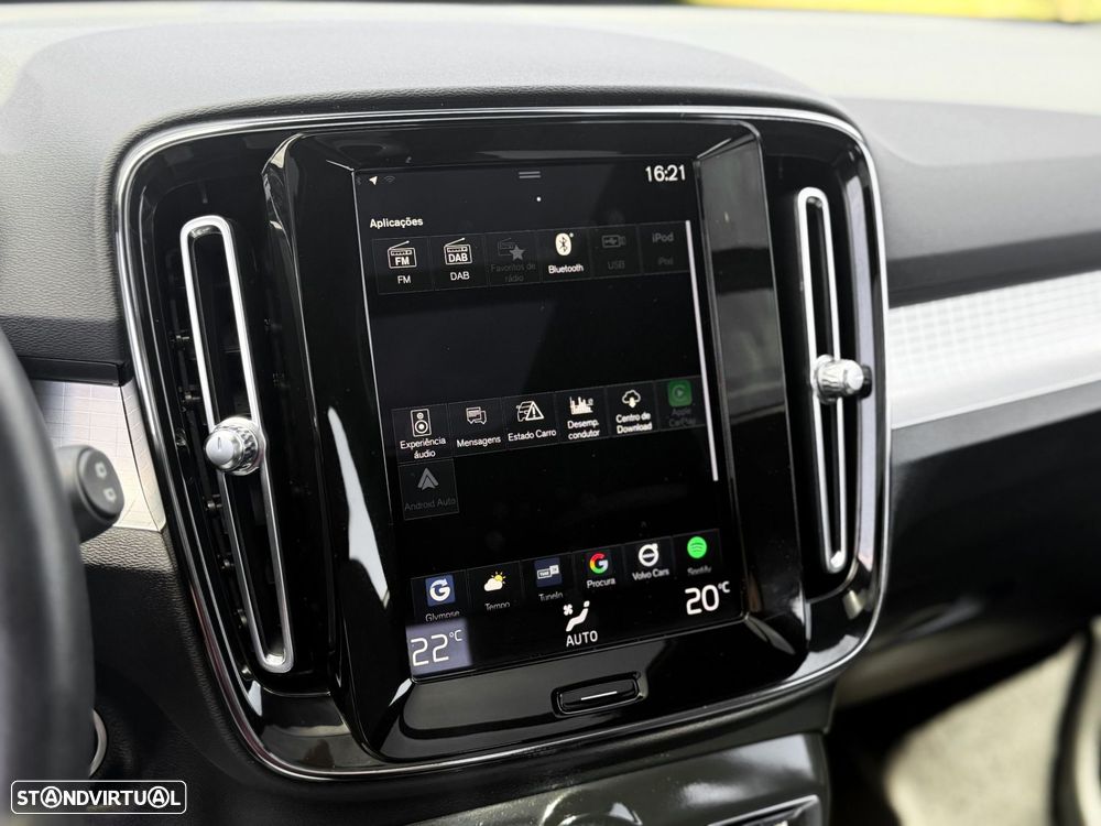 Volvo XC 40 1.5 T5 PHEV Momentum Plus - 26