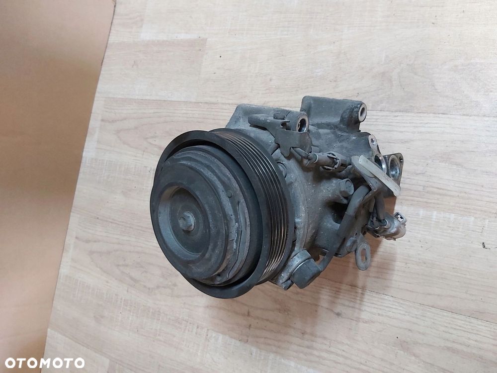 Toyota Rav4 IV 2,5 vvti sprężarka klimatyzacji - 5