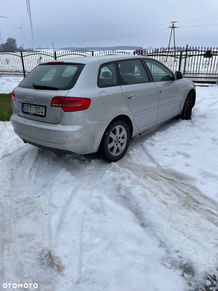 Audi A3 Sportback 1.6 Ambition - 17