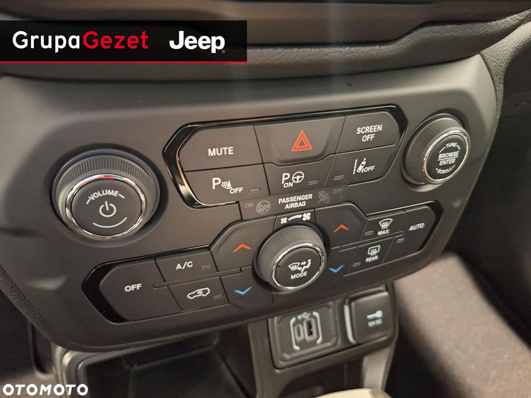 Jeep Renegade - 10
