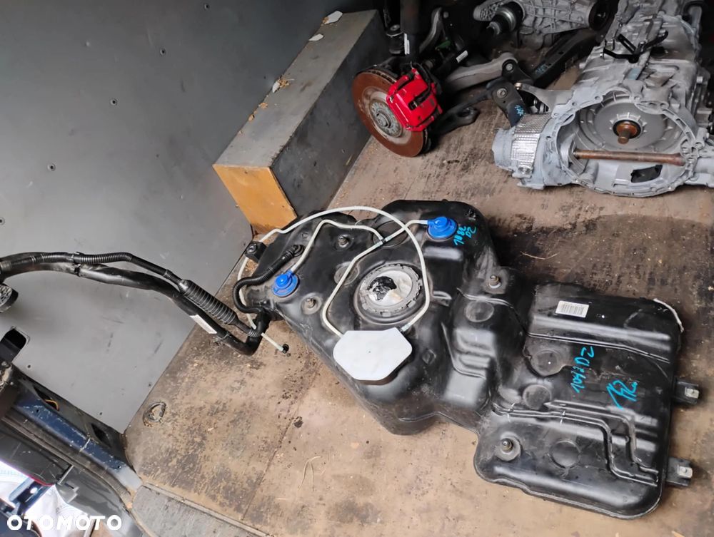 ZBIORNIK PALIWA PORSCHE MACAN 3,6 POMPA PALIWA - 3