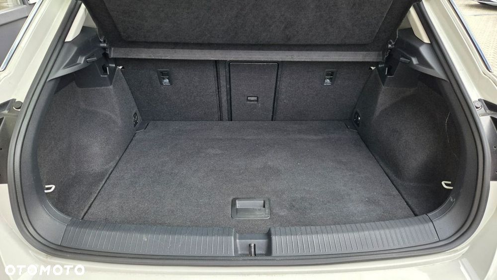 Volkswagen T-Roc 1.5 TSI Life DSG - 26