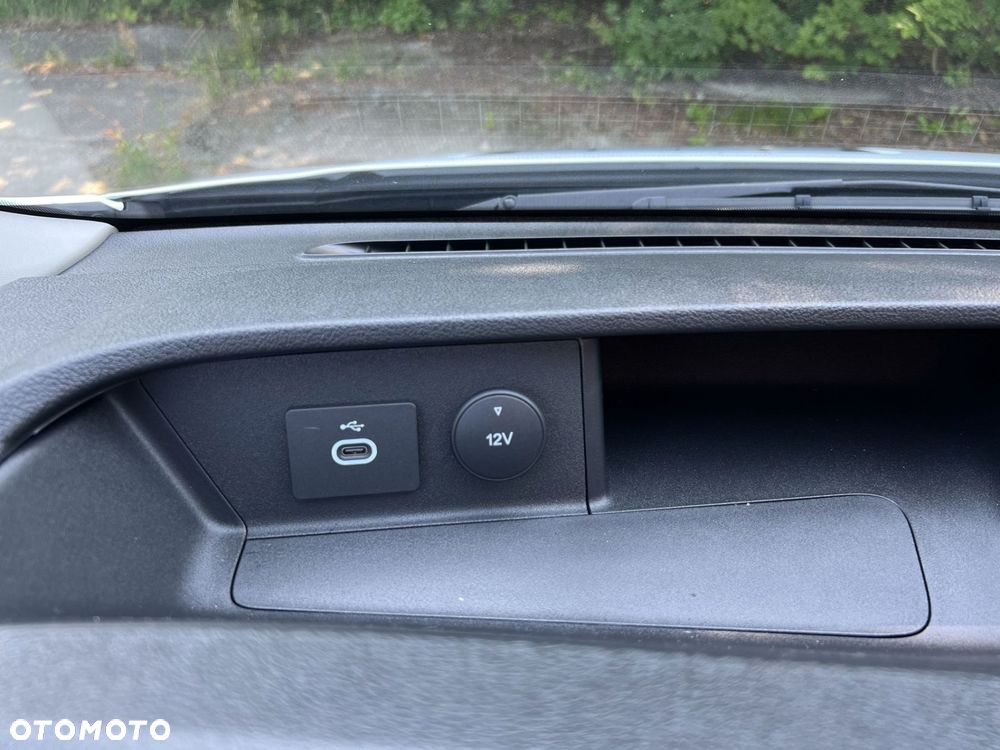 Ford Transit - 27