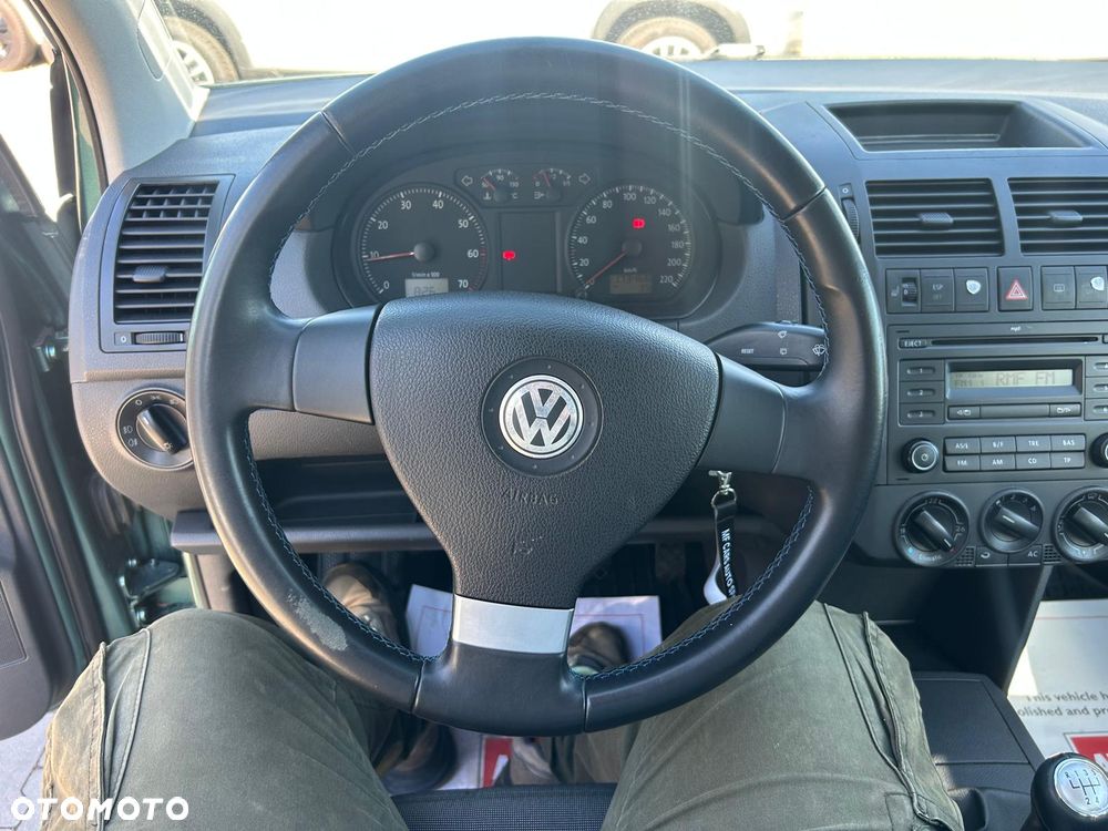 Volkswagen Polo 1.2 Goal - 24