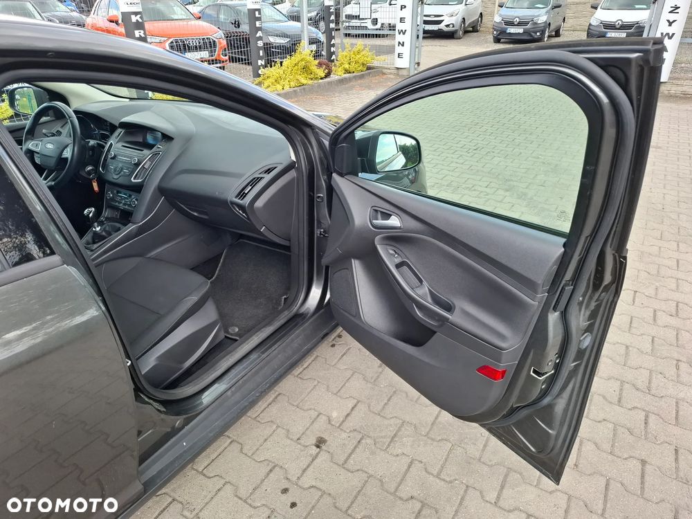 Ford Focus - 19