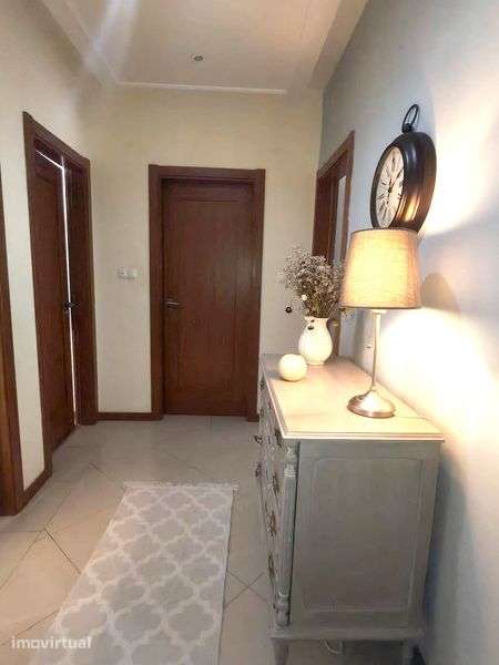 Excelente apartamento T3 - Grande imagem: 4/12