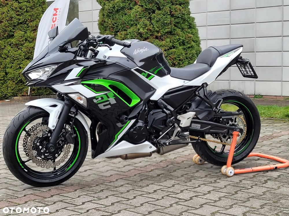 Kawasaki Ninja - 15