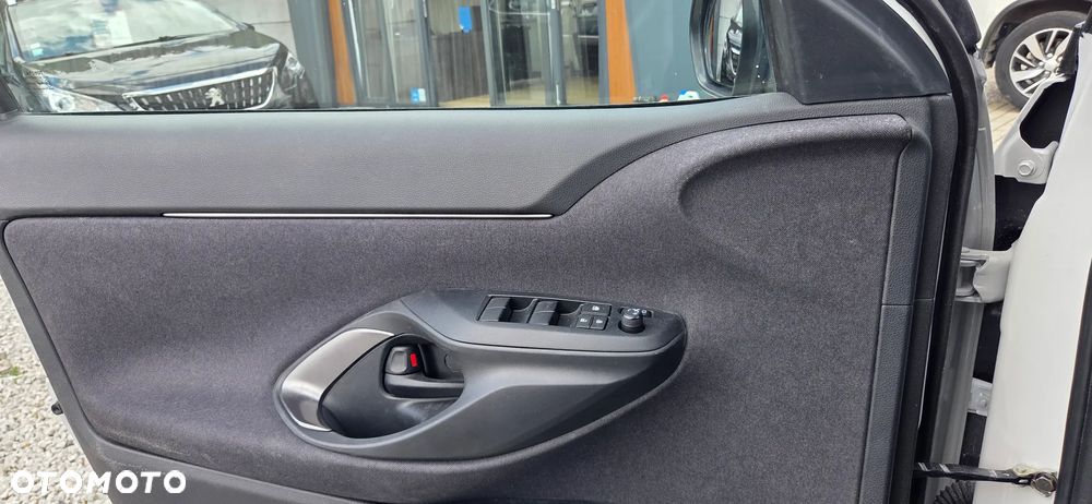 Toyota Yaris Cross - 28