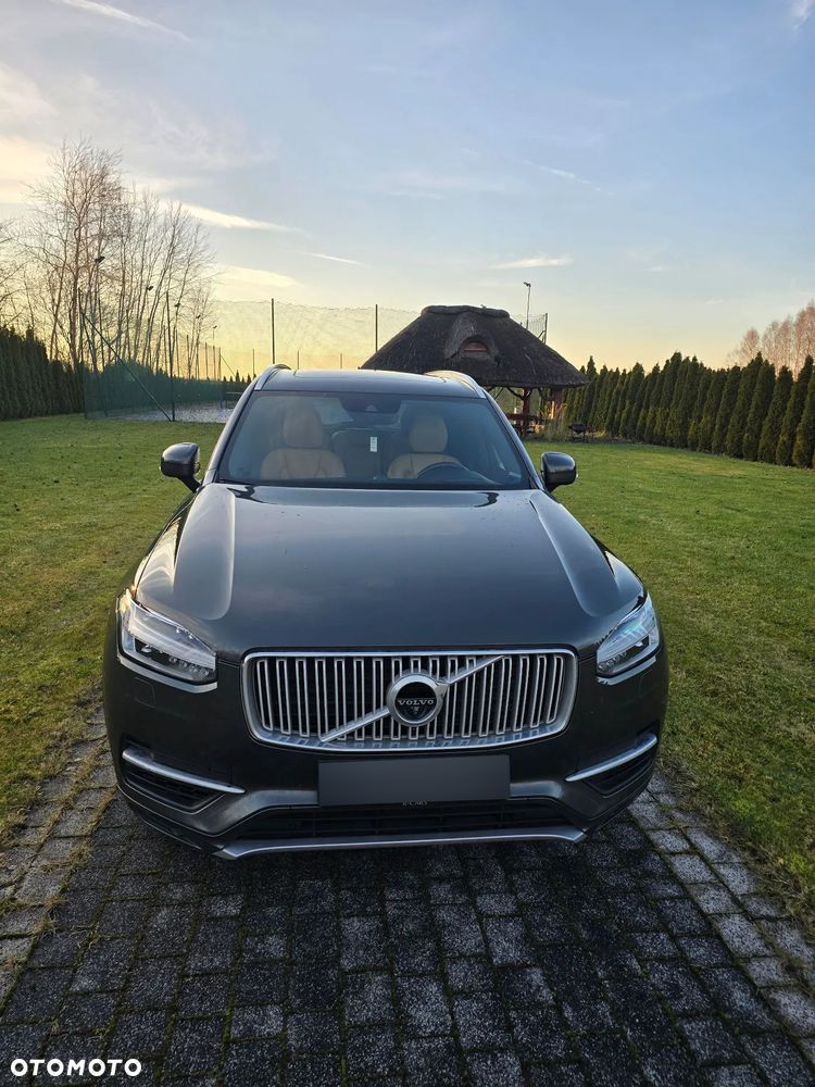 Volvo XC 90 - 3