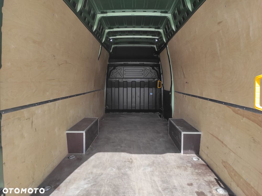 Iveco Daily 35S16 - 10
