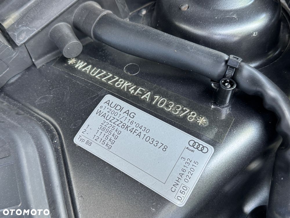 Audi A4 Avant 2.0 TDI DPF clean diesel quattro S line Sportpaket - 39