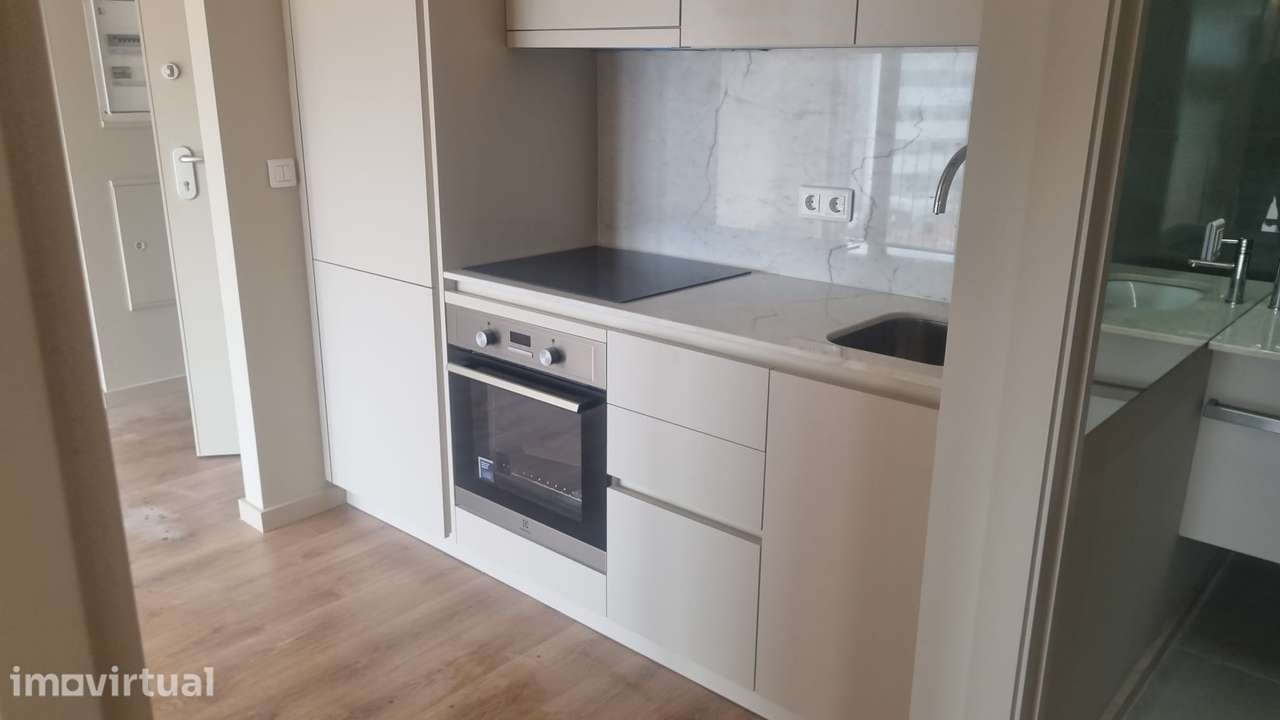 Apartamento, 55 m², Cedofeita, Santo Ildefonso, Sé, Miragaia, São Nicolau e Vitória - Grande imagem: 5/7