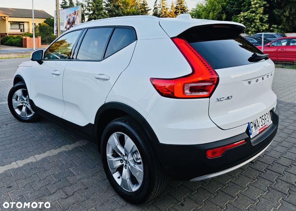 Volvo XC 40 T5 AWD Momentum Pro - 10