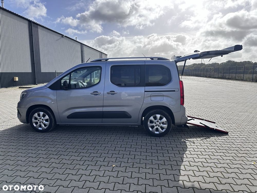 Opel Combo 1.5 D Start/Stop Elegance - 1