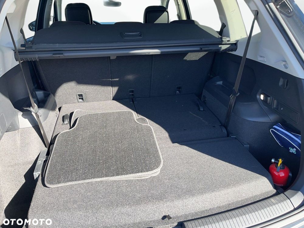 Volkswagen Tiguan Allspace - 10