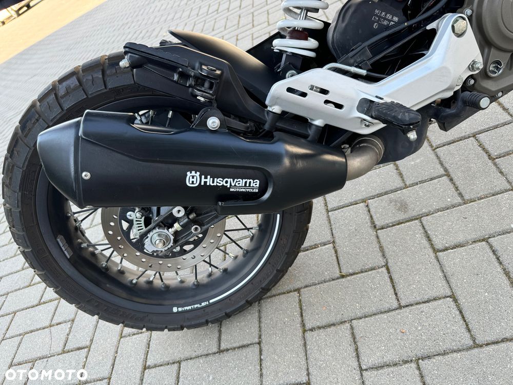 Husqvarna Svartpilen - 3