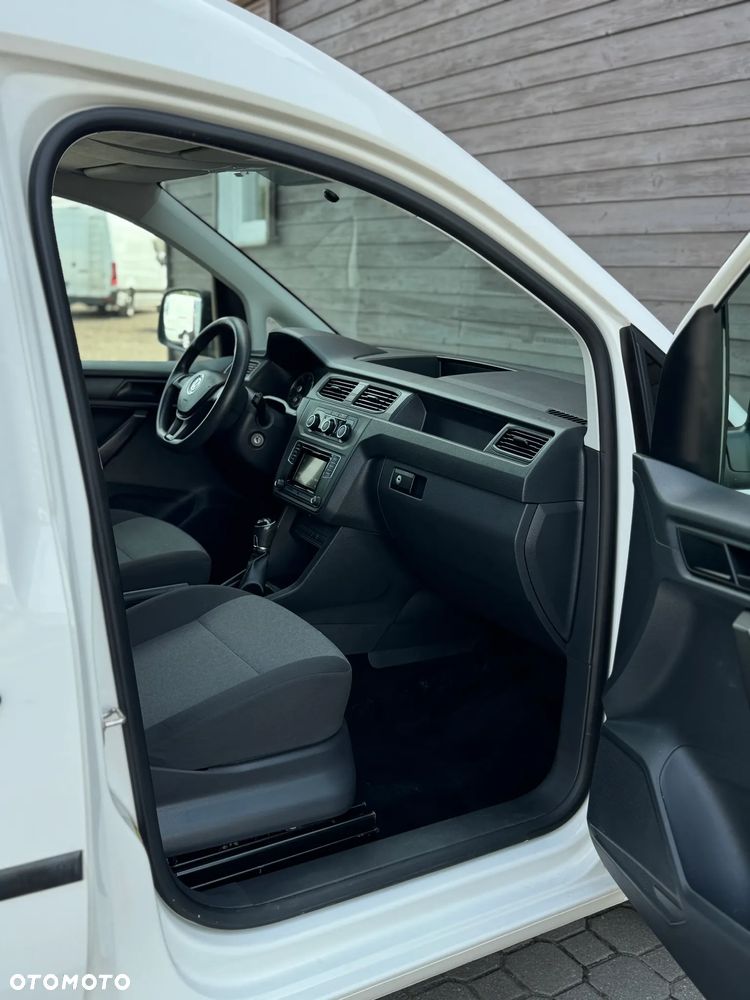 Volkswagen CADDY - 16
