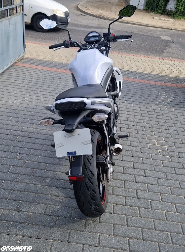 Kawasaki ER - 23