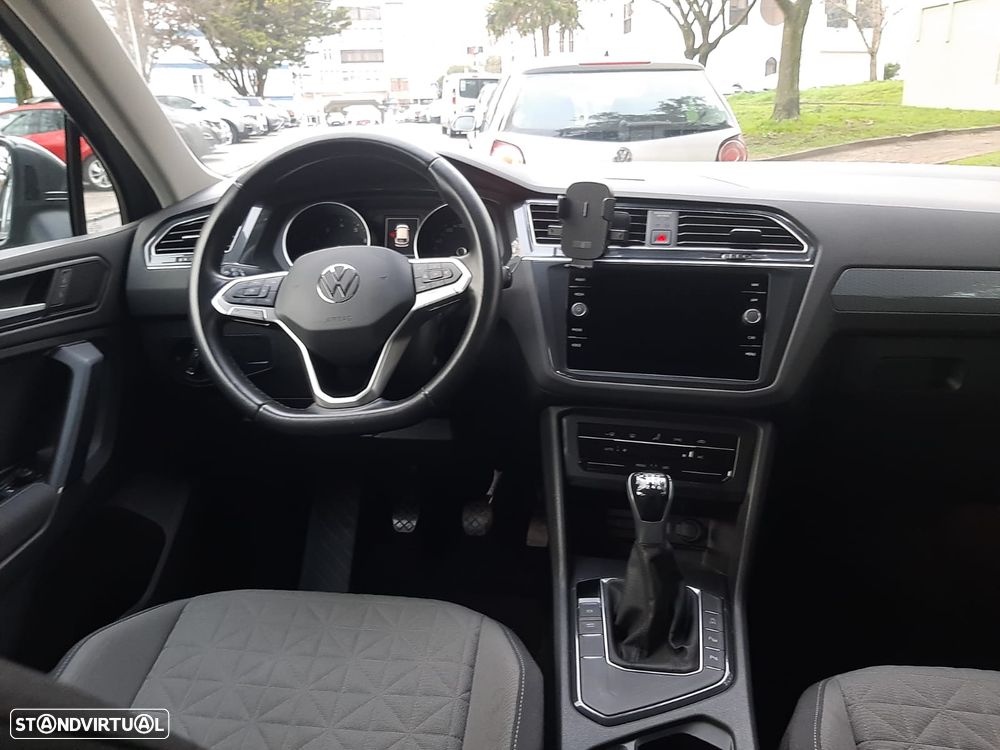 VW Tiguan 1.5 TSI Confortline - 8