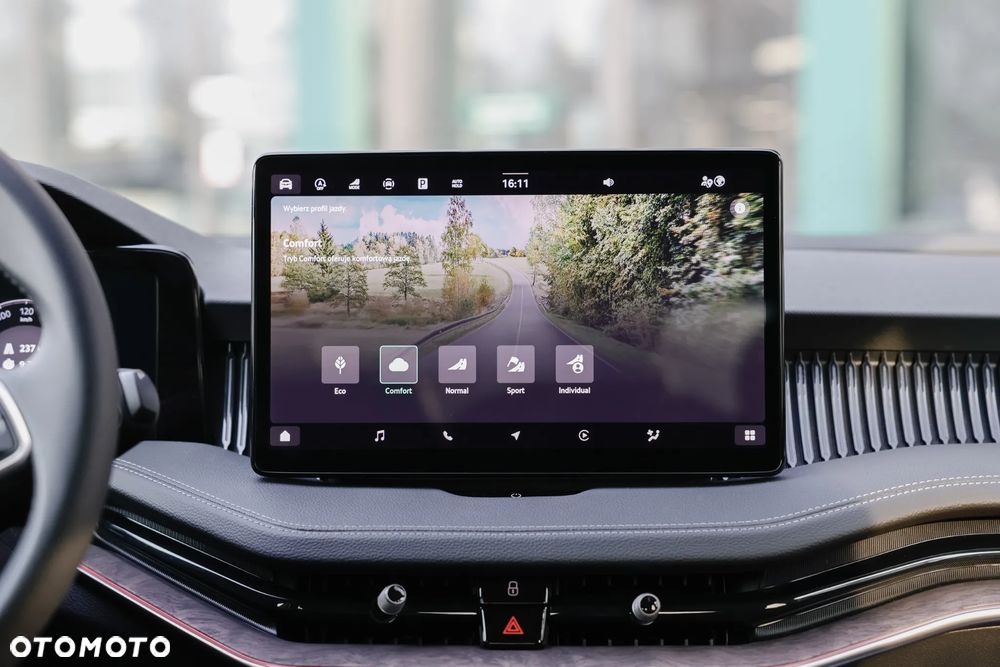 Skoda Superb 2.0 TSI 4x4 L&K DSG - 19