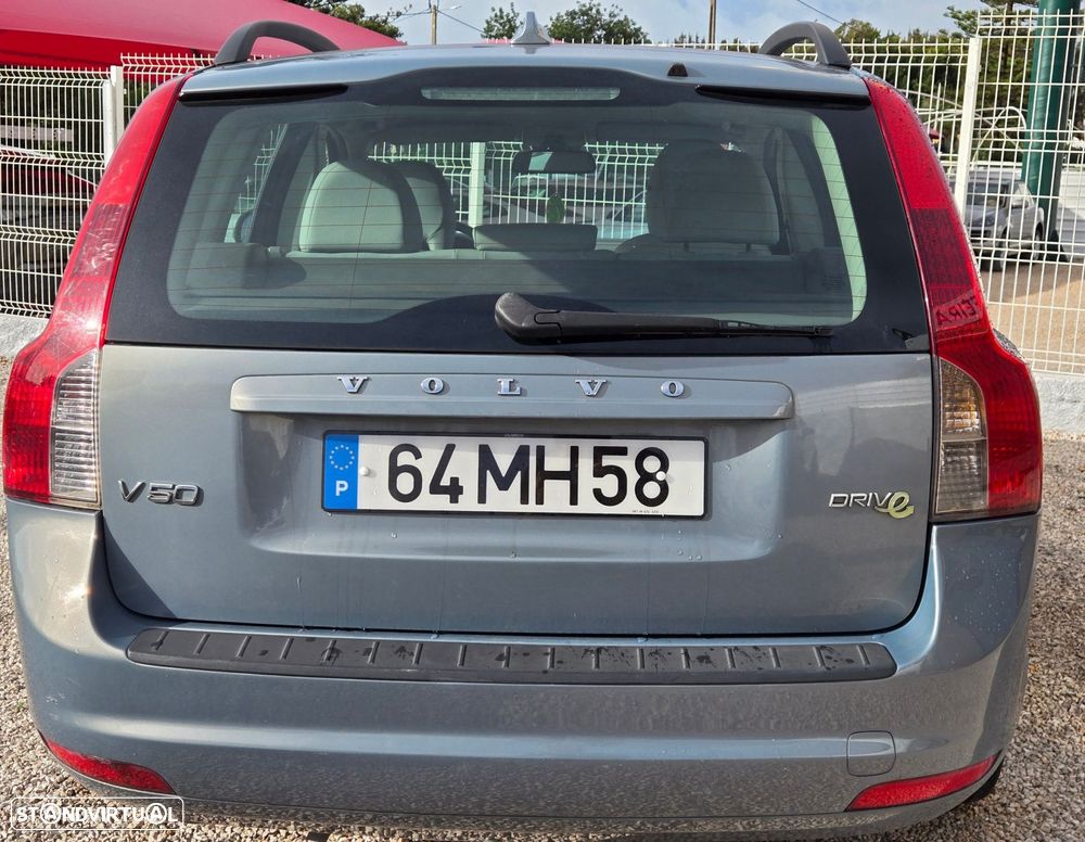 Volvo V50 1.6 D Drive Summum Start/Stop - 4