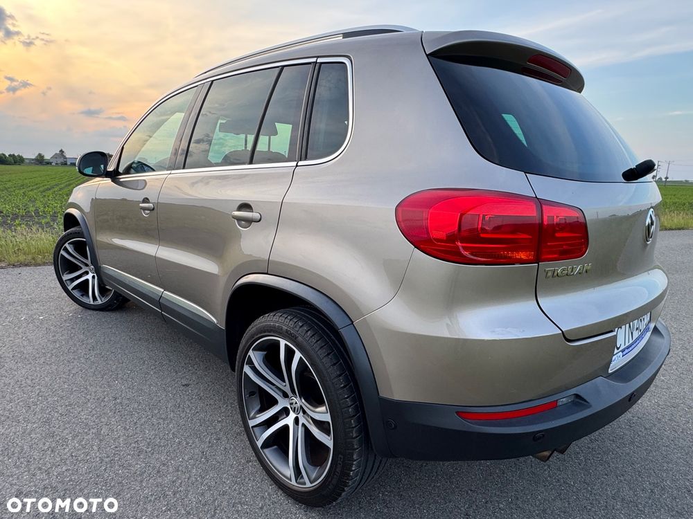 Volkswagen Tiguan 2.0 TDI BlueMot Sport&Style - 4