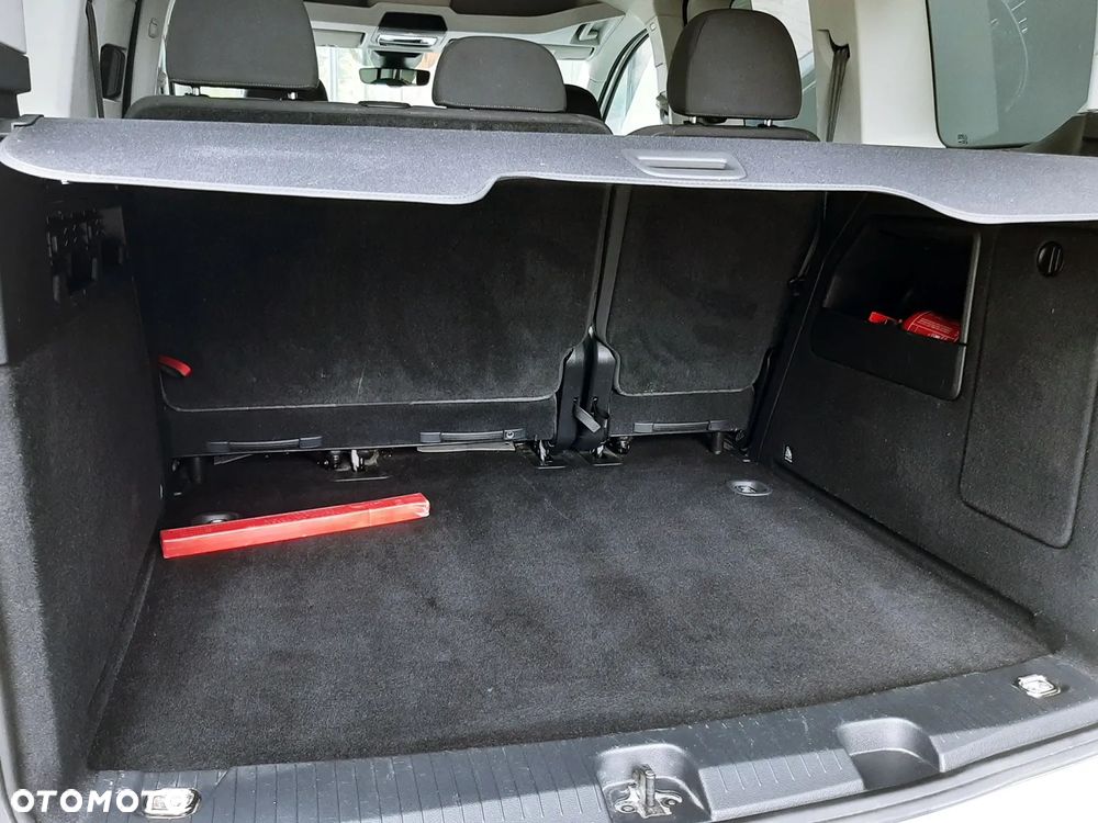 Ford Tourneo Connect 2.0 EcoBlue Titanium - 25