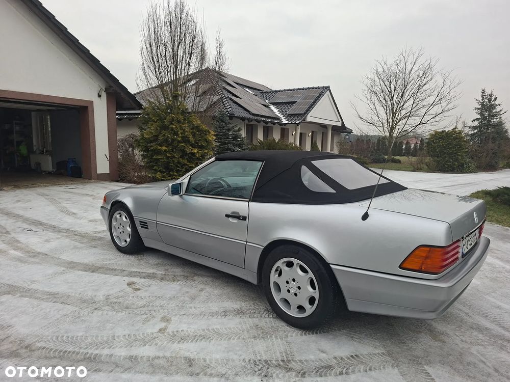 Mercedes-Benz SL - 23