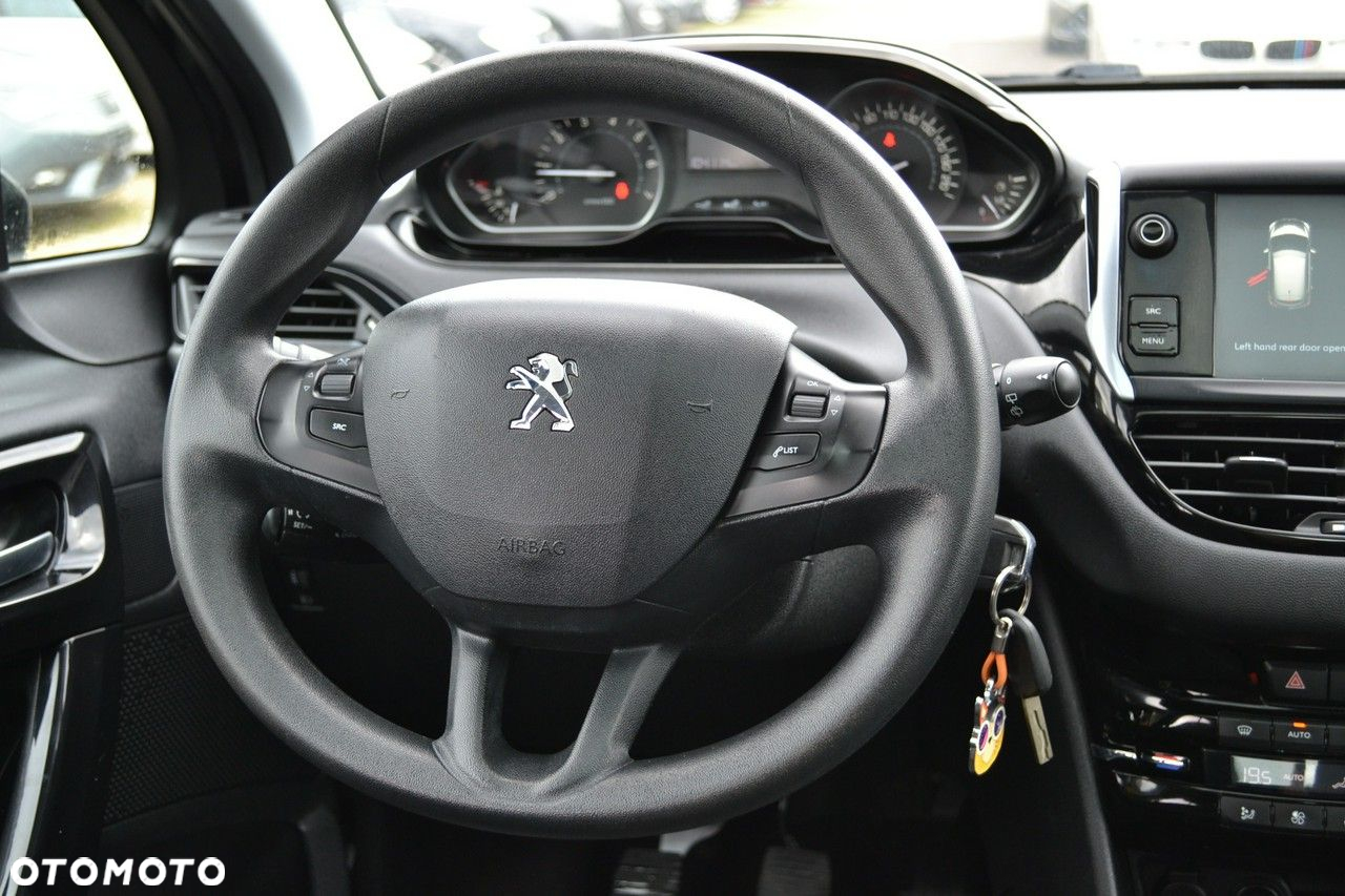 Peugeot 208 1.2 PureTech Allure - 11