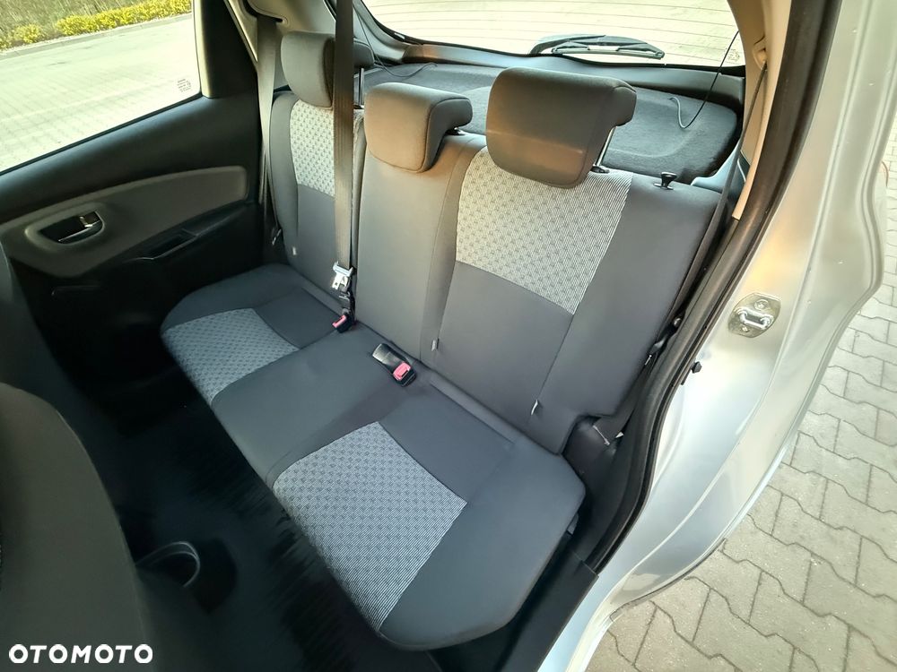 Toyota Yaris 1.33 Luna - 37