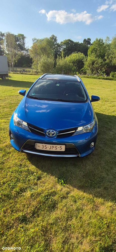Toyota Auris - 2