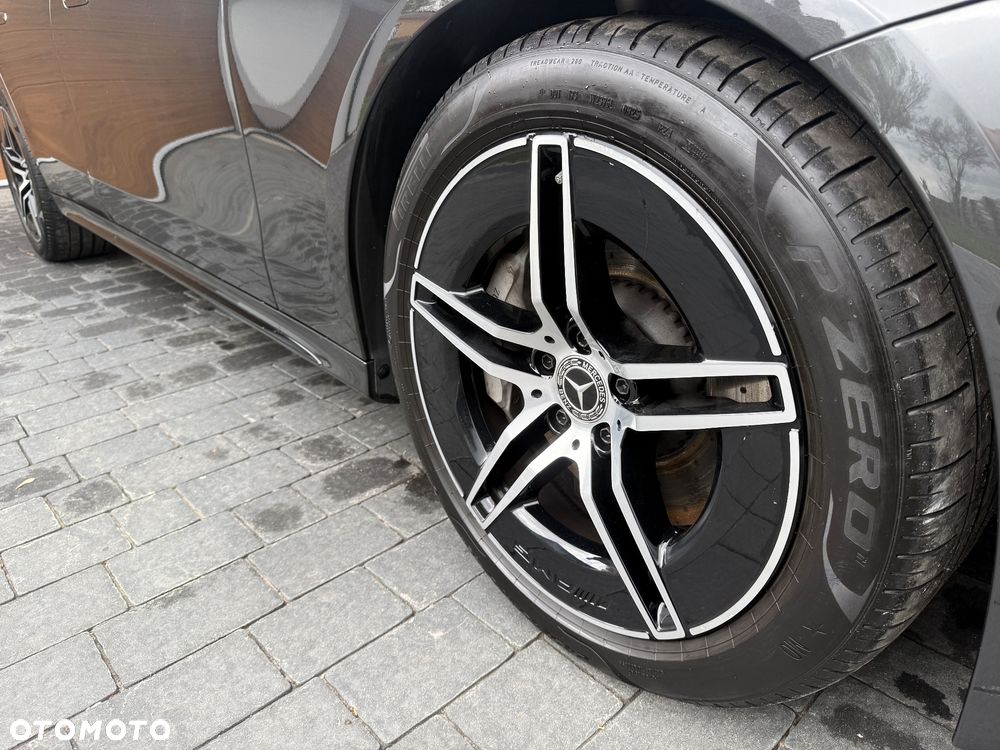 Mercedes-Benz Klasa E 220 d 9G-TRONIC Edition AMG Line - 18