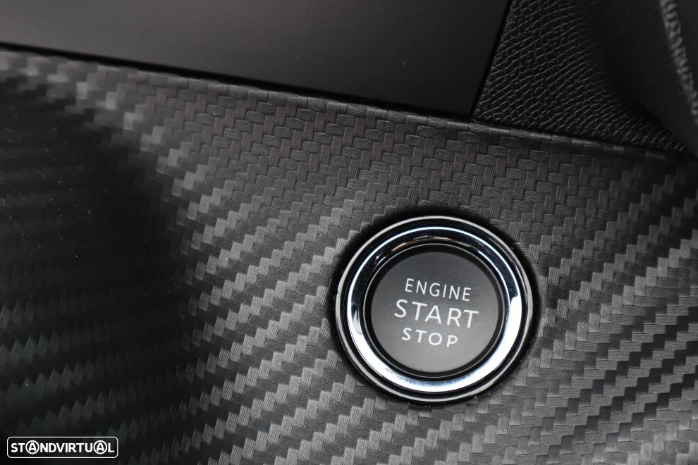 Peugeot e-2008 54 kWh Allure - 8