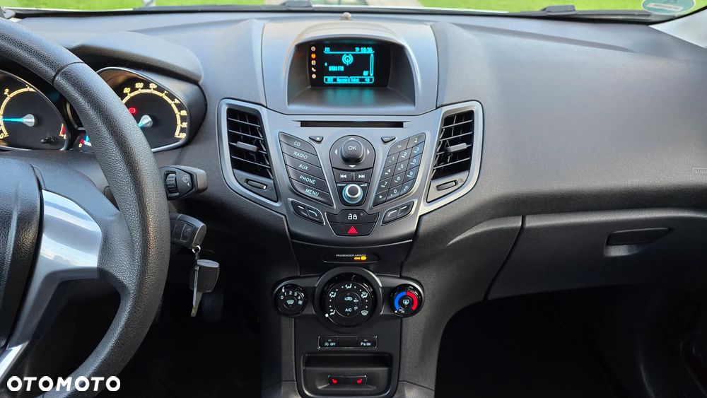 Ford Fiesta - 14