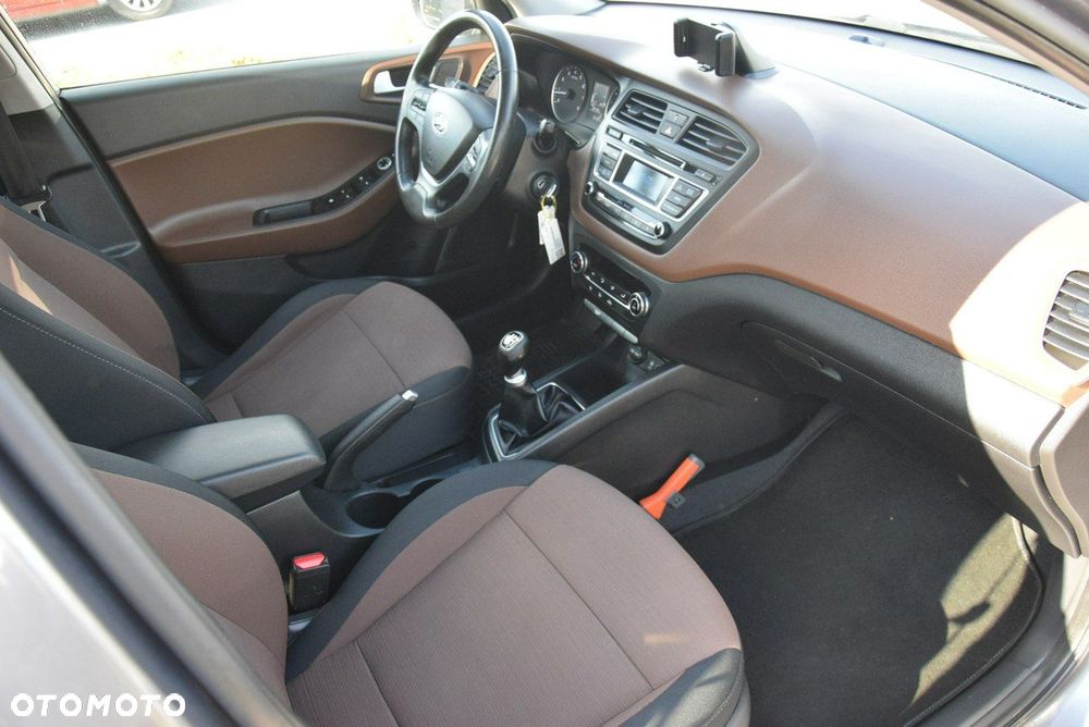 Hyundai i20 1.25 Classic - 32