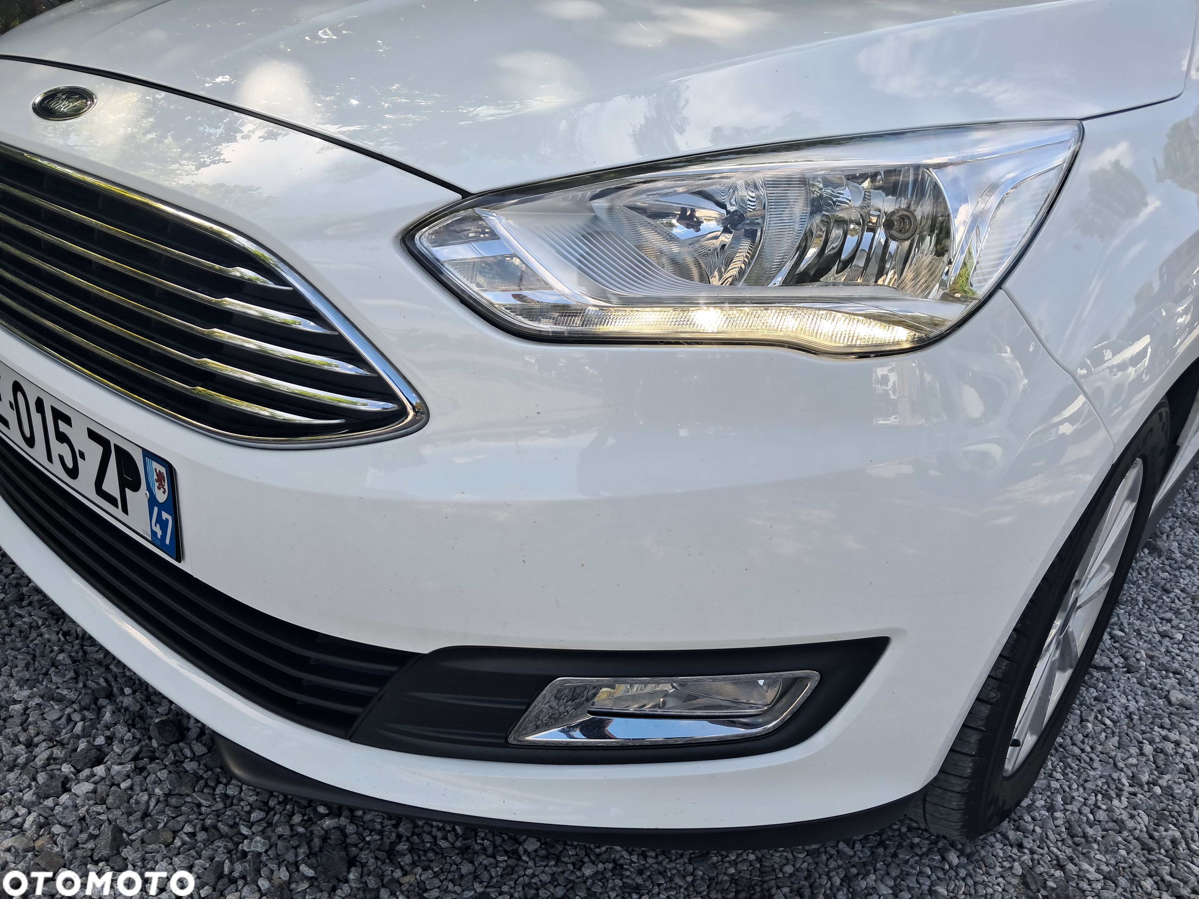 Ford C-MAX 1.5 TDCi Start-Stop-System Titanium - 28