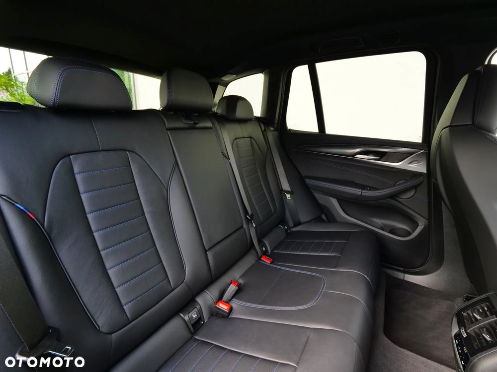 BMW X3 - 37
