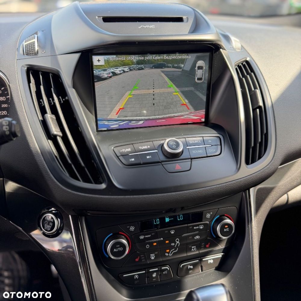 Ford Kuga - 35