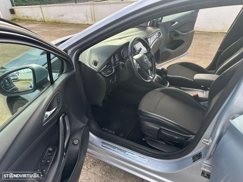 Opel Astra Sports Tourer 1.6 CDTI Innovation S/S - 20