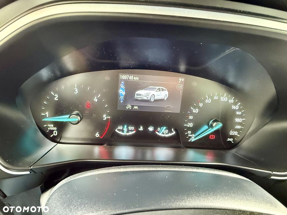 Ford Focus 1.5 TDCi DPF Start-Stopp-System Business - 24