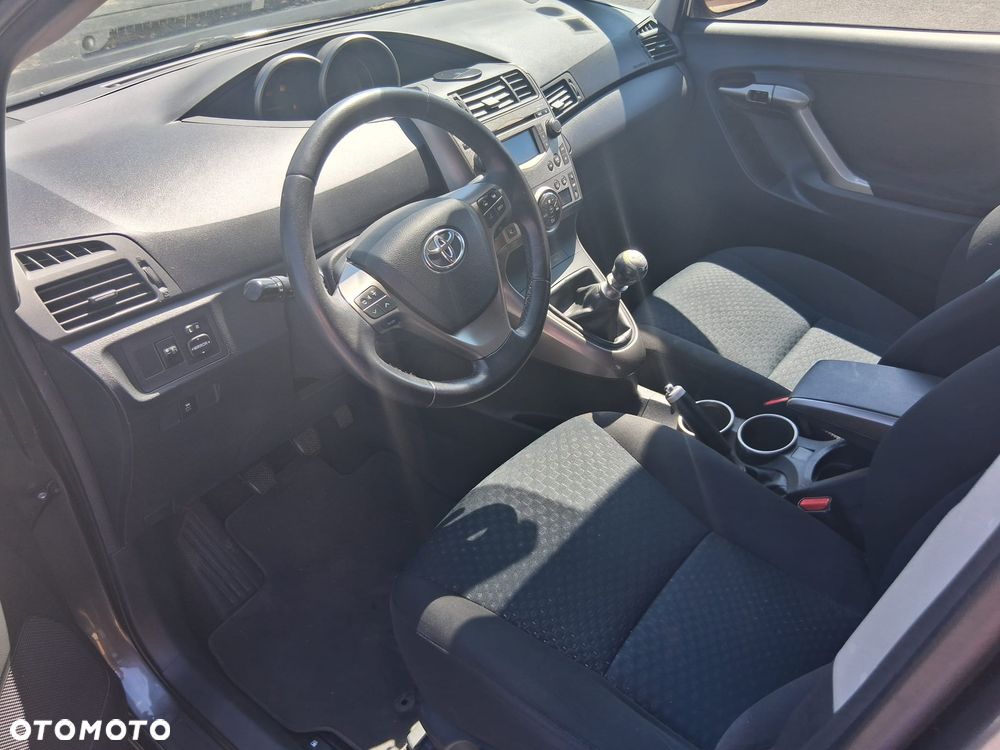 Toyota Verso 1.6 7-Sitzer Life - 21