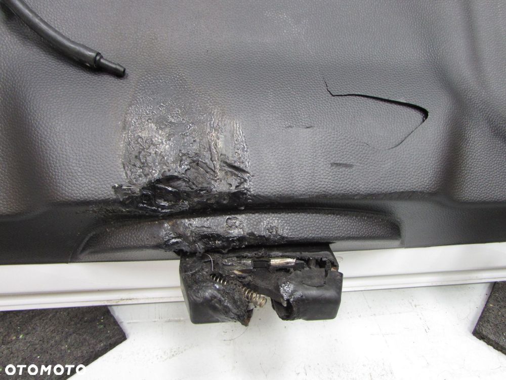 FORD FIESTA VII MK7 LIFT 12-17 KLAPA BAGAZNIKA TYL SZYBA H9 DO ZALOZENIA - 12