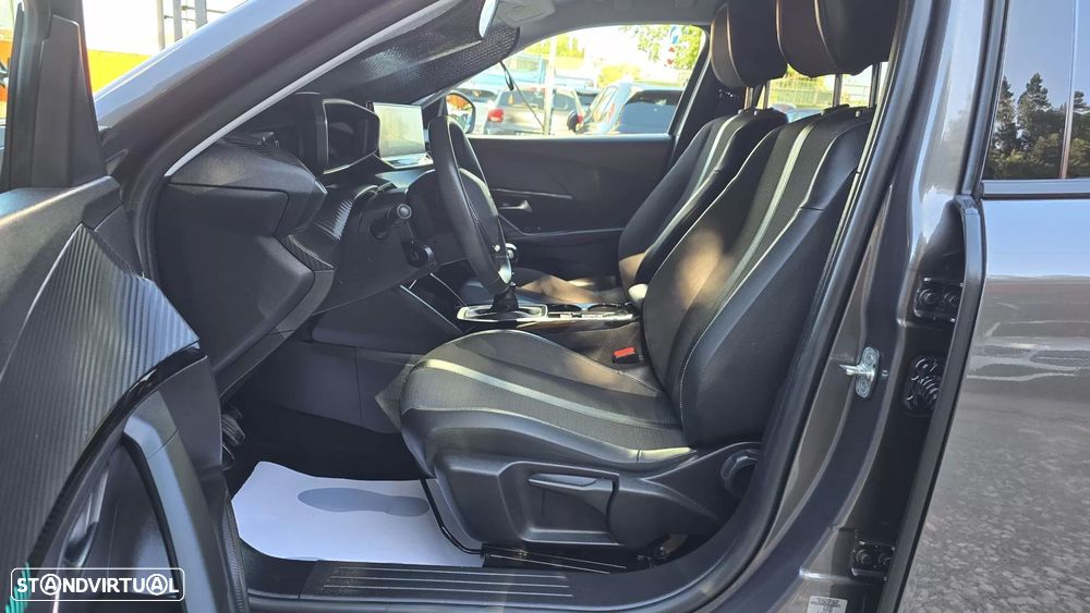 Peugeot 2008 1.2 PureTech Allure Pack - 11