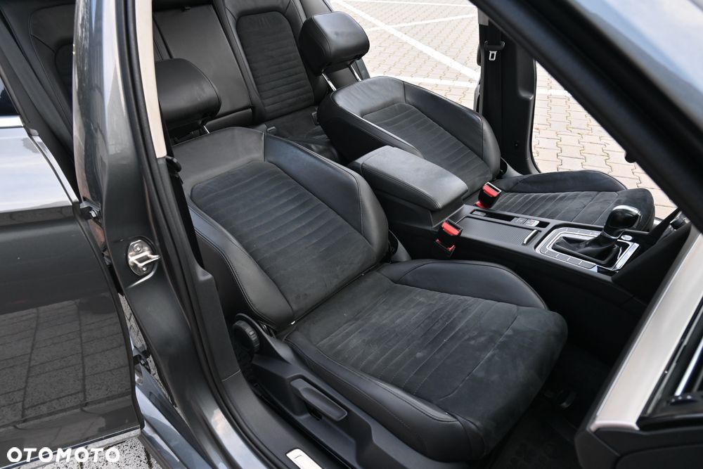 Volkswagen Passat - 29