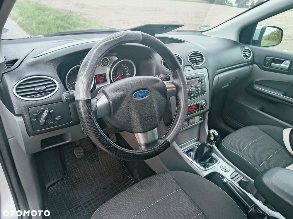 Ford Focus - 14