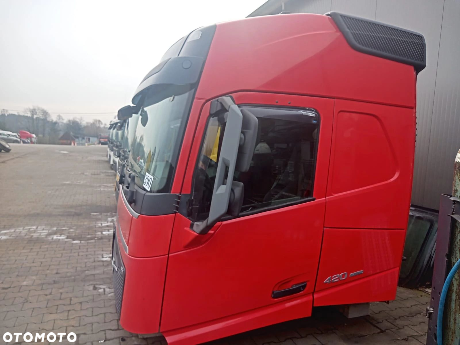VOLVO FH4 KABINA GLOBETROTTER EURO6 KOMPLETNA 2015 - 2