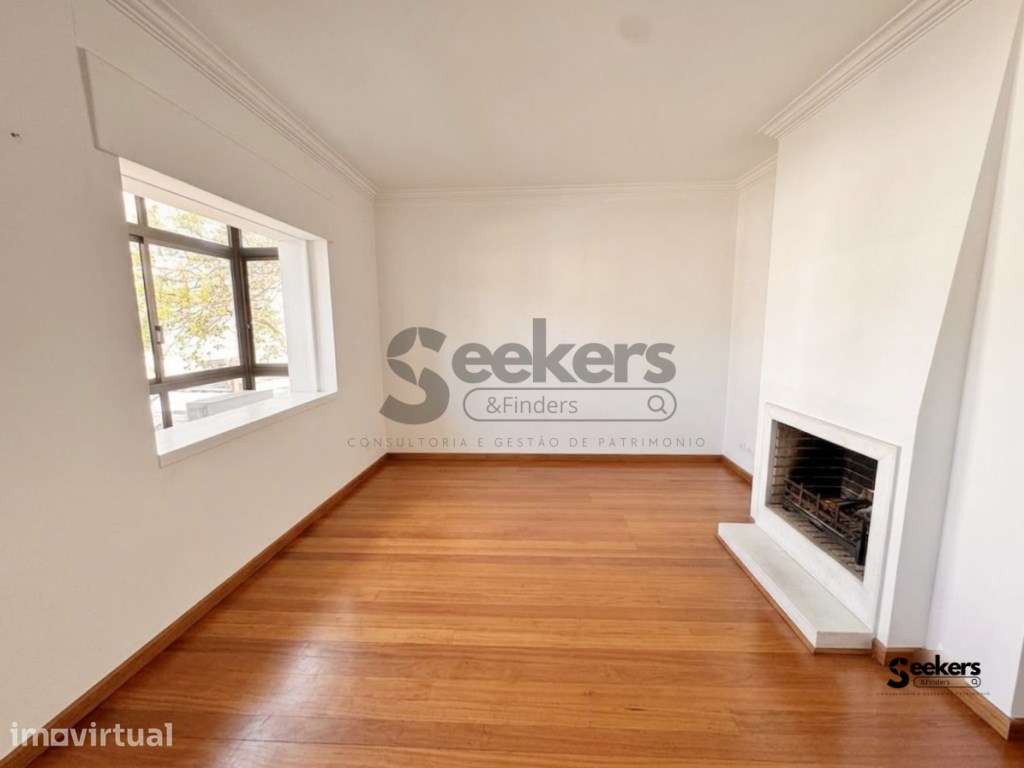 Apartamento T1 no Bairro do Rosário, Cascais - 67 m², Garagem Fecha... - Grande imagem: 2/12