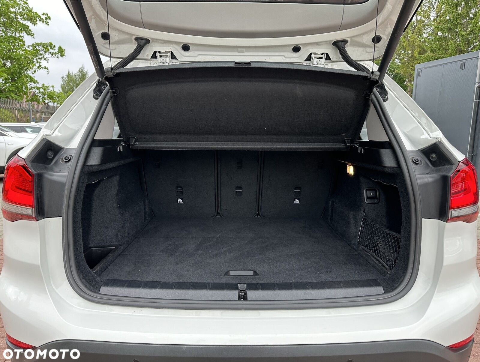 BMW X1 xDrive20d Advantage - 16
